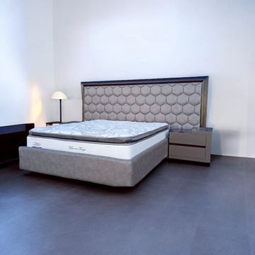 Octavia  Sleigh Bed   - Queen Size-Berge