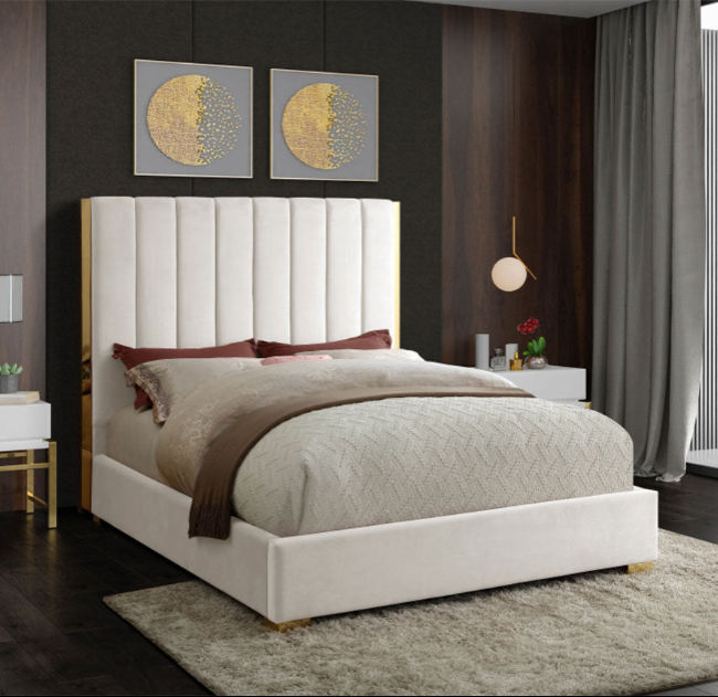 Harper Sleigh Bed King -Off White