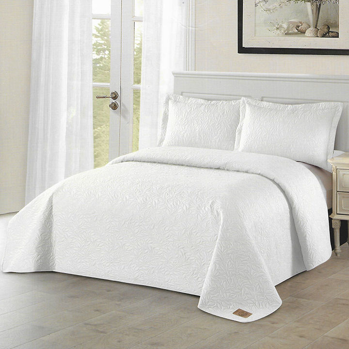 Pierre Cardin Decorative Quilt with Pillowcases – Cream Lush