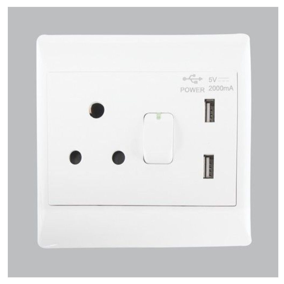 16 AMP Plug + 2 USB â€“ 4 X 4