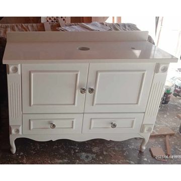 Double vanity white with white quartz top.