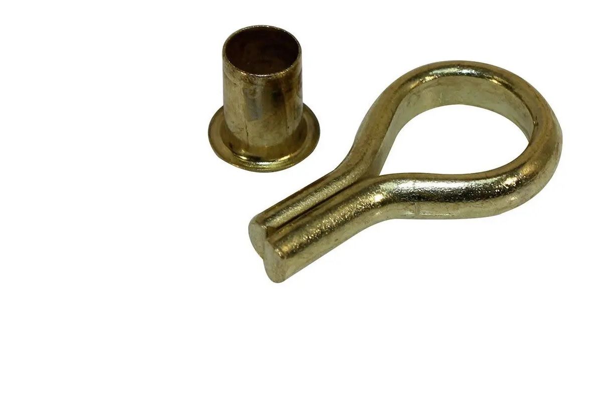 Shelf Studs (4) and Sockets (12), Brass Plated (4 pack) BY WOODLY