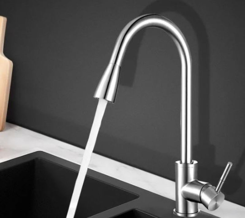 BRUSHED STAINLESS STEEL KITCHEN PULL OUT FAUCET