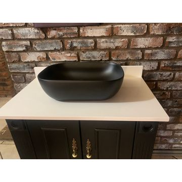 Black Oval Basin