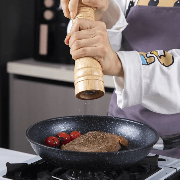 Wooden Salt and Pepper Hand Cranked Grinder