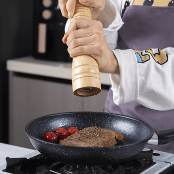 Wooden Salt and Pepper Hand Cranked Grinder