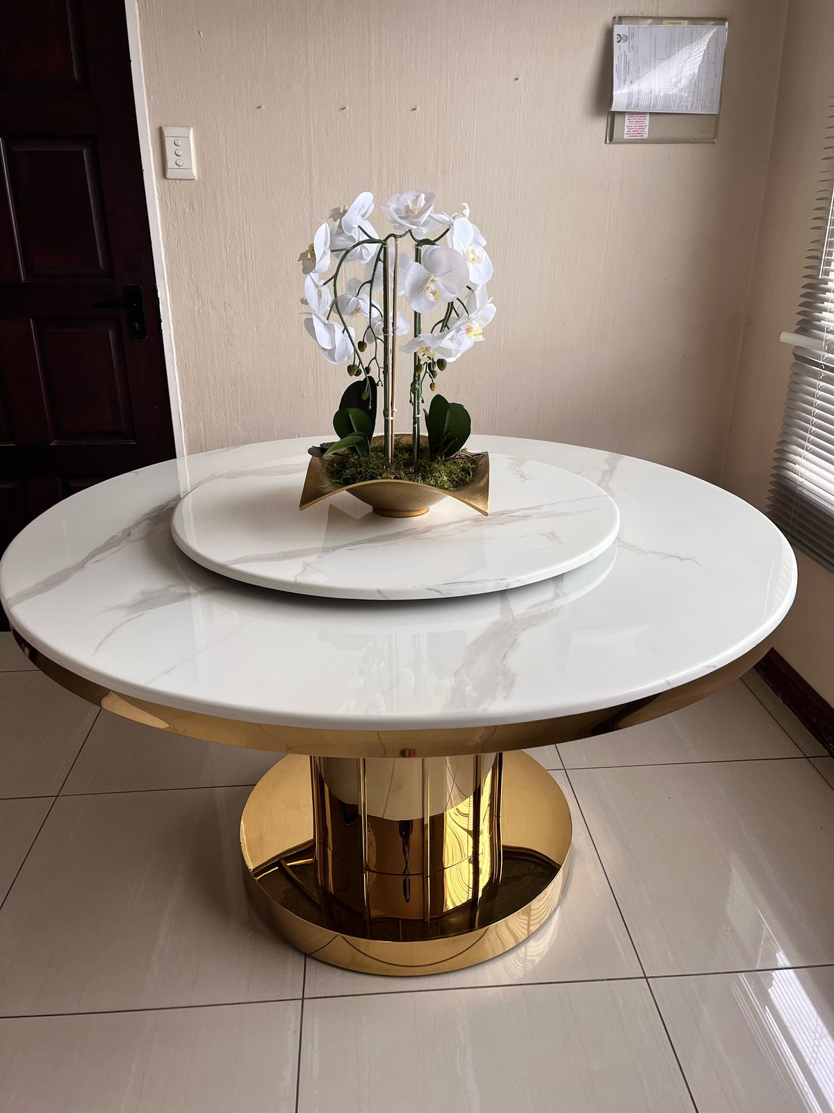 Angy Marble Dining Table