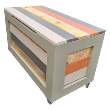 Rustic Colourful trunk