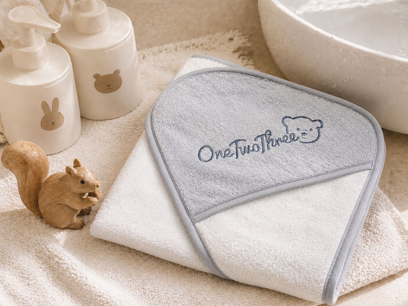 Baby Hooded Towel - Asset 003 - 090x090cms - 380GSM