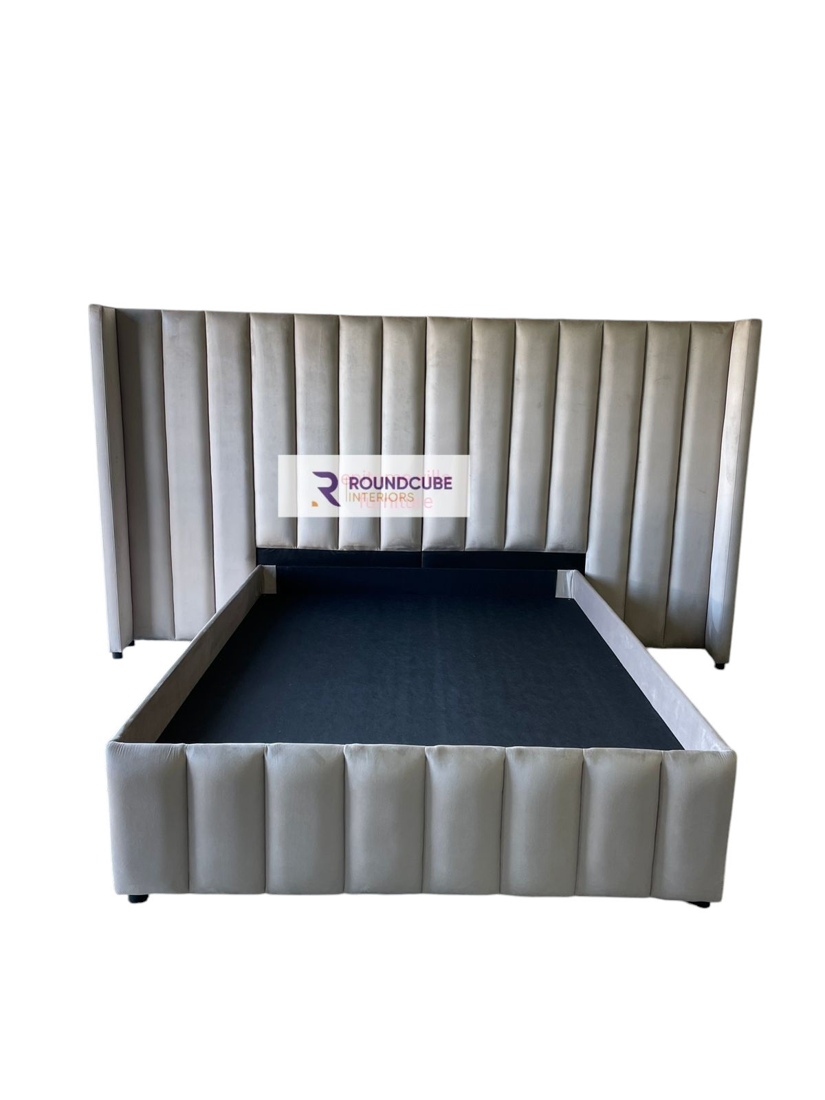Abel Panelled Sleight Bed - Queen