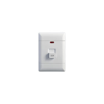 Econo Range 32A 4X2 Isolator