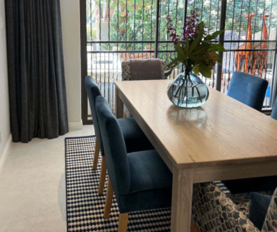 Atlanta Dining Set