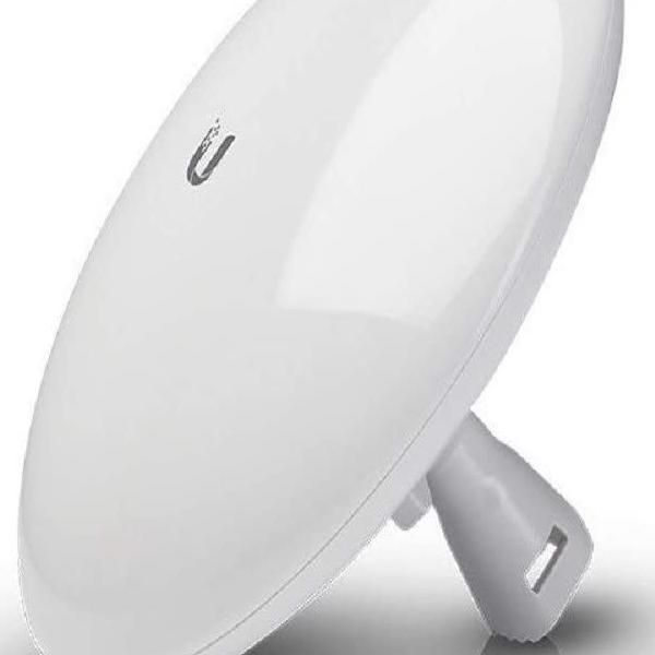 Ubiquiti Uisp - Airmax - Nanobeam M5: 5Ghz Hi Power 2X2 Mimo, 16Dbi Tdma Station, Incl Poe