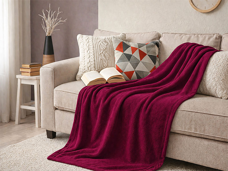 Everyday Collection Soft, Warm, Lightweight - Anti-Pill Polar Fleece - 150x220cm Red Pear - 06 Piece Pack