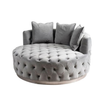 Giza chesterfield armchair