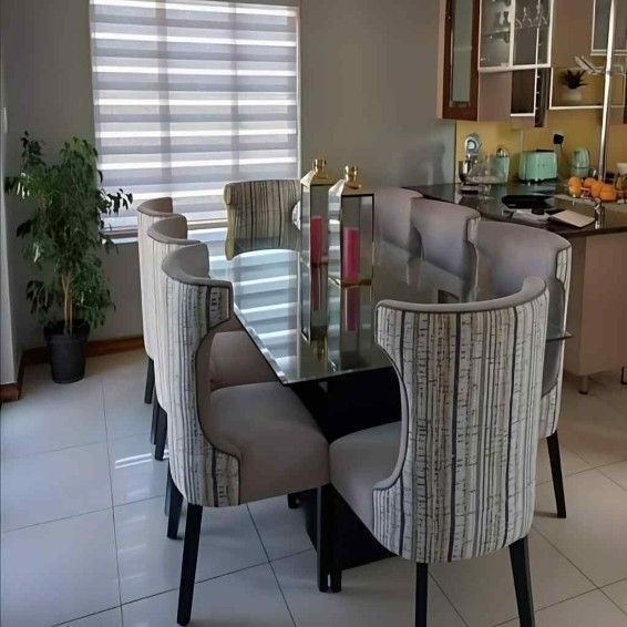 Tessa Dining Set