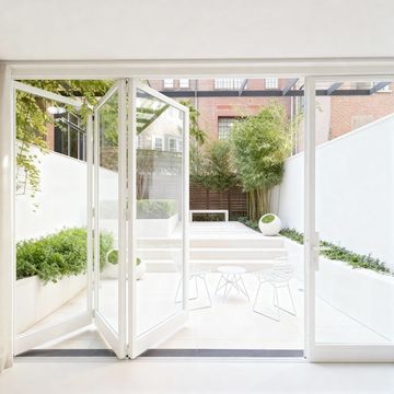 Kenzo - SFD4FG7RW - Aluminium Fold A-Side Door 2.8mx2.1m White Open to Right Viewed From Outside