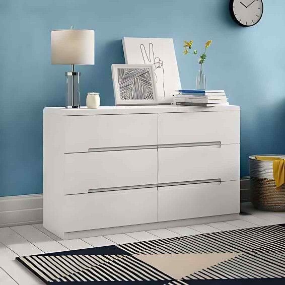 Steven Chest of Drawers