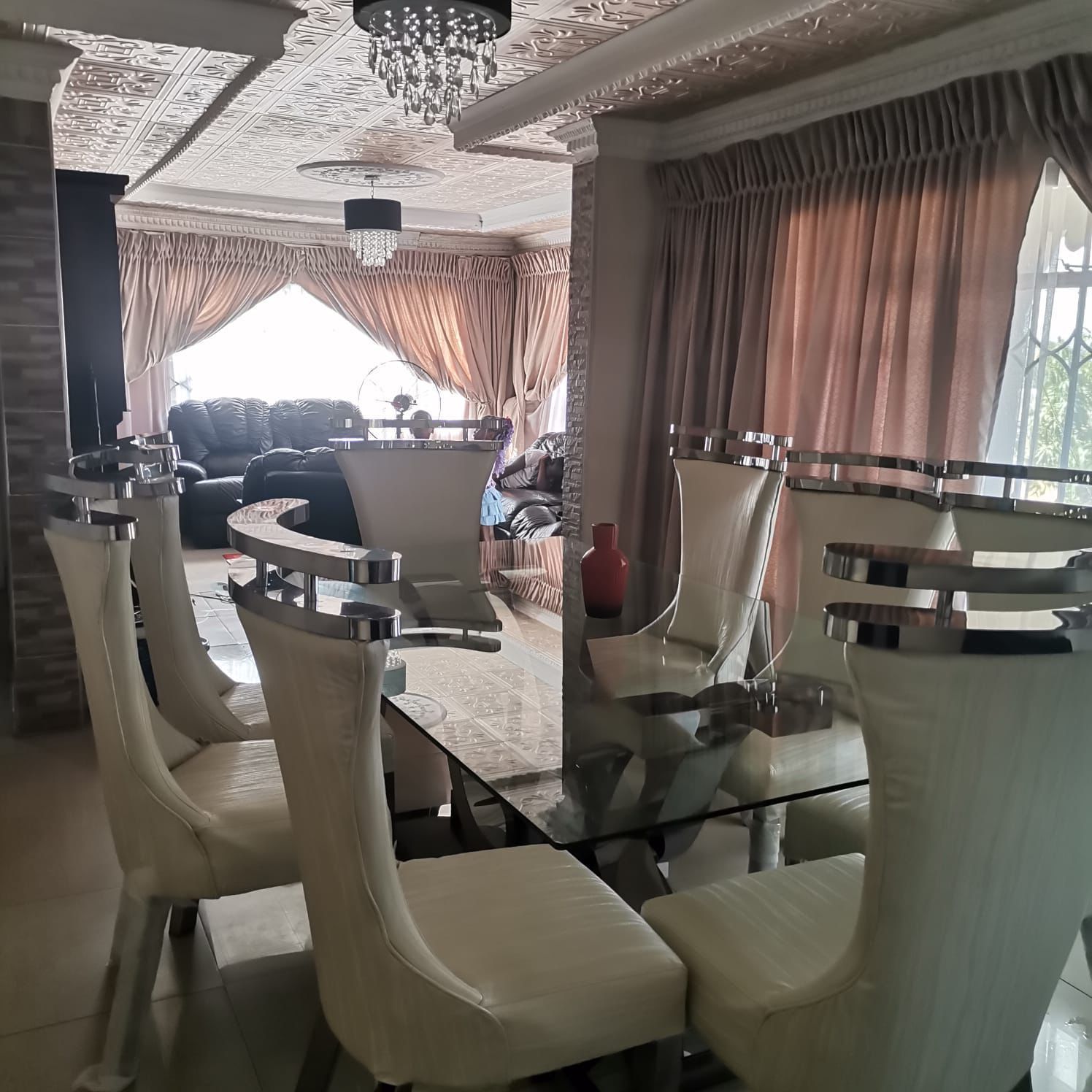 8 Seater Dining Room Suite