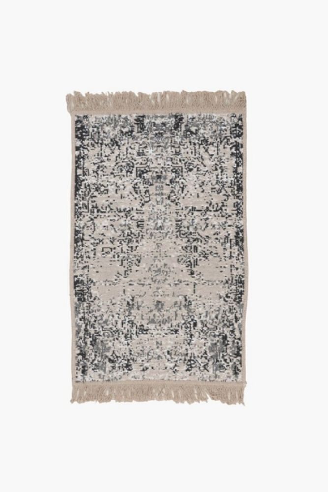 Jacquard Boddington Rug – Navy Medallion (5080 cm)