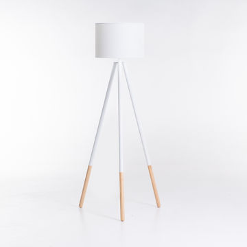 LAMP FLOOR-WOODEN TRIPOD-WHITE FABRIC SHADE 156cm