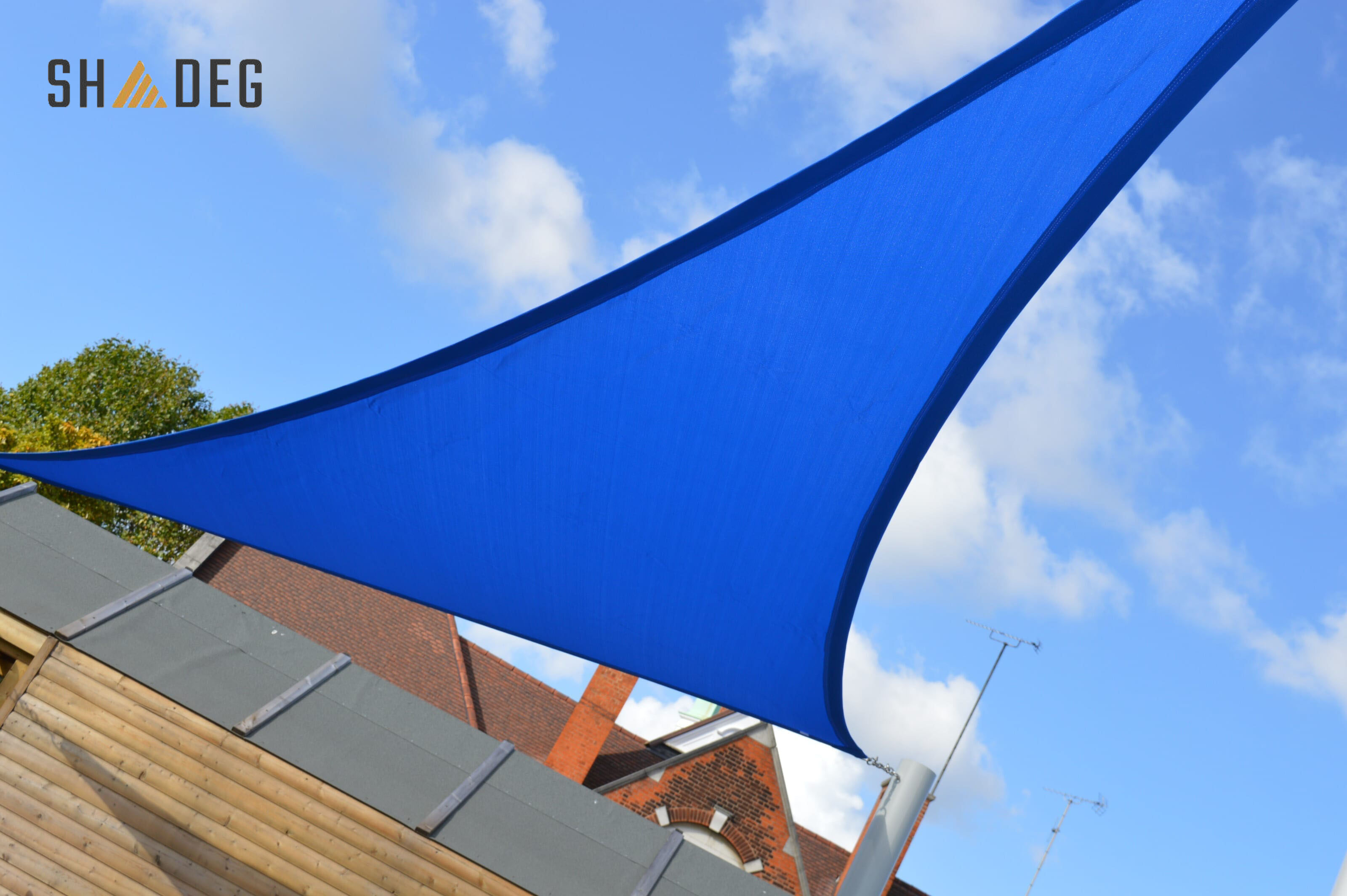 Shade sail blue Shadeg Ultrablock 325GSM 424cm x 300cm × 300cm triangle