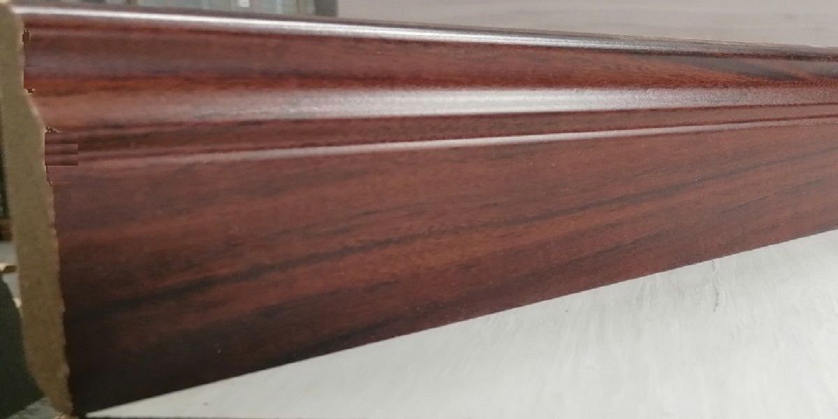 Skirting Russet Oak MDF Gloss Finnish 100mm x 14mm x 2400mm