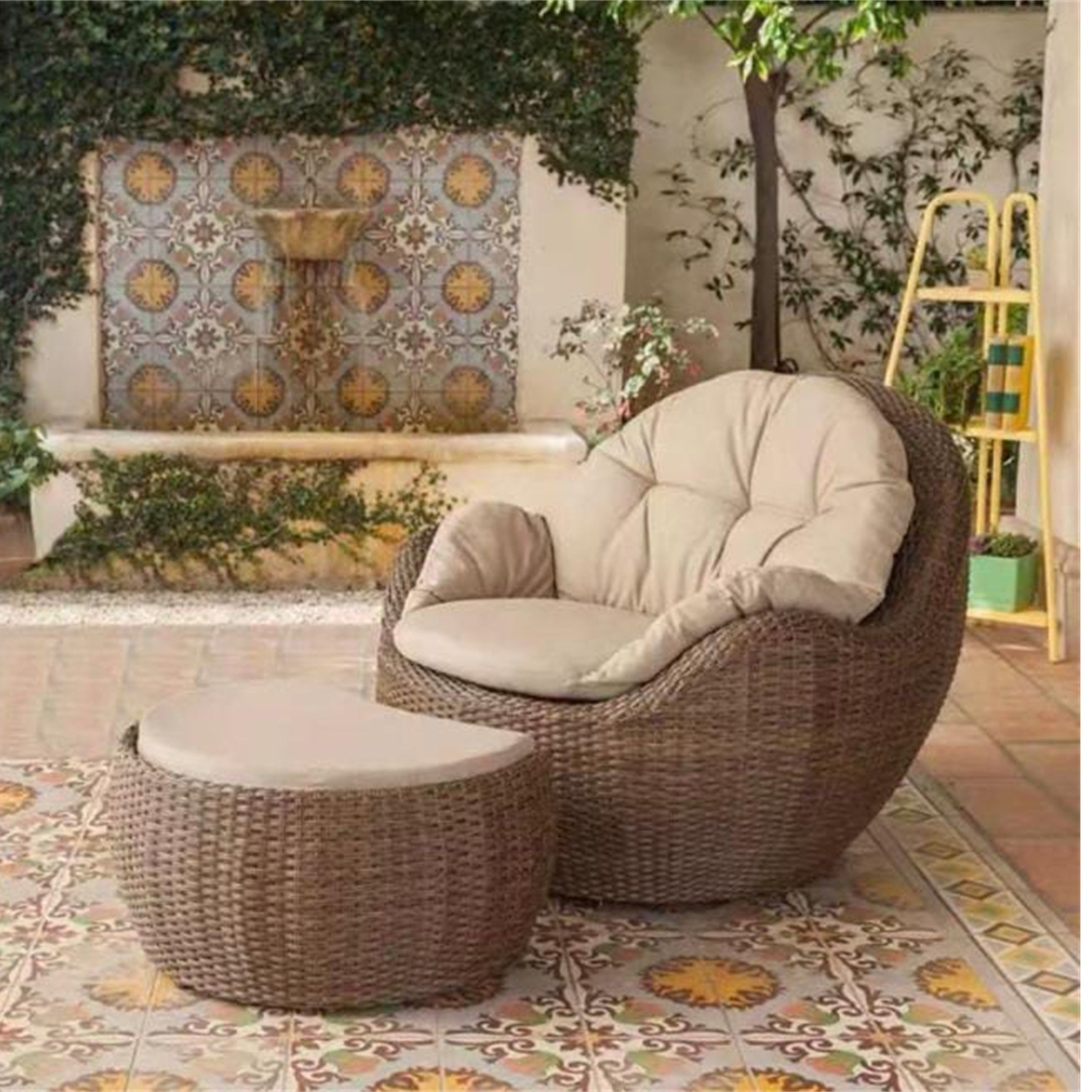 Cozy Wicker Chair & Ottoman Set