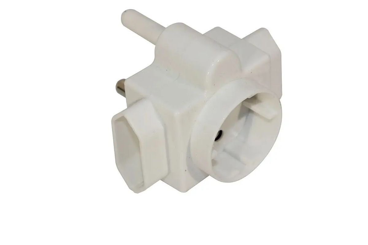 Selectrix Multi-Plug, 1 x Schuko, 2 x 2Pin (4 pack)