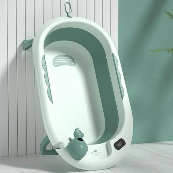 Foldable Baby Bathtub with Thermometer and Anti-Slip Design - Green