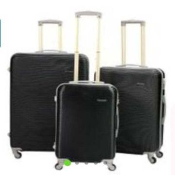 Expert Travel Ware 3 Piece Luggage Set  Black