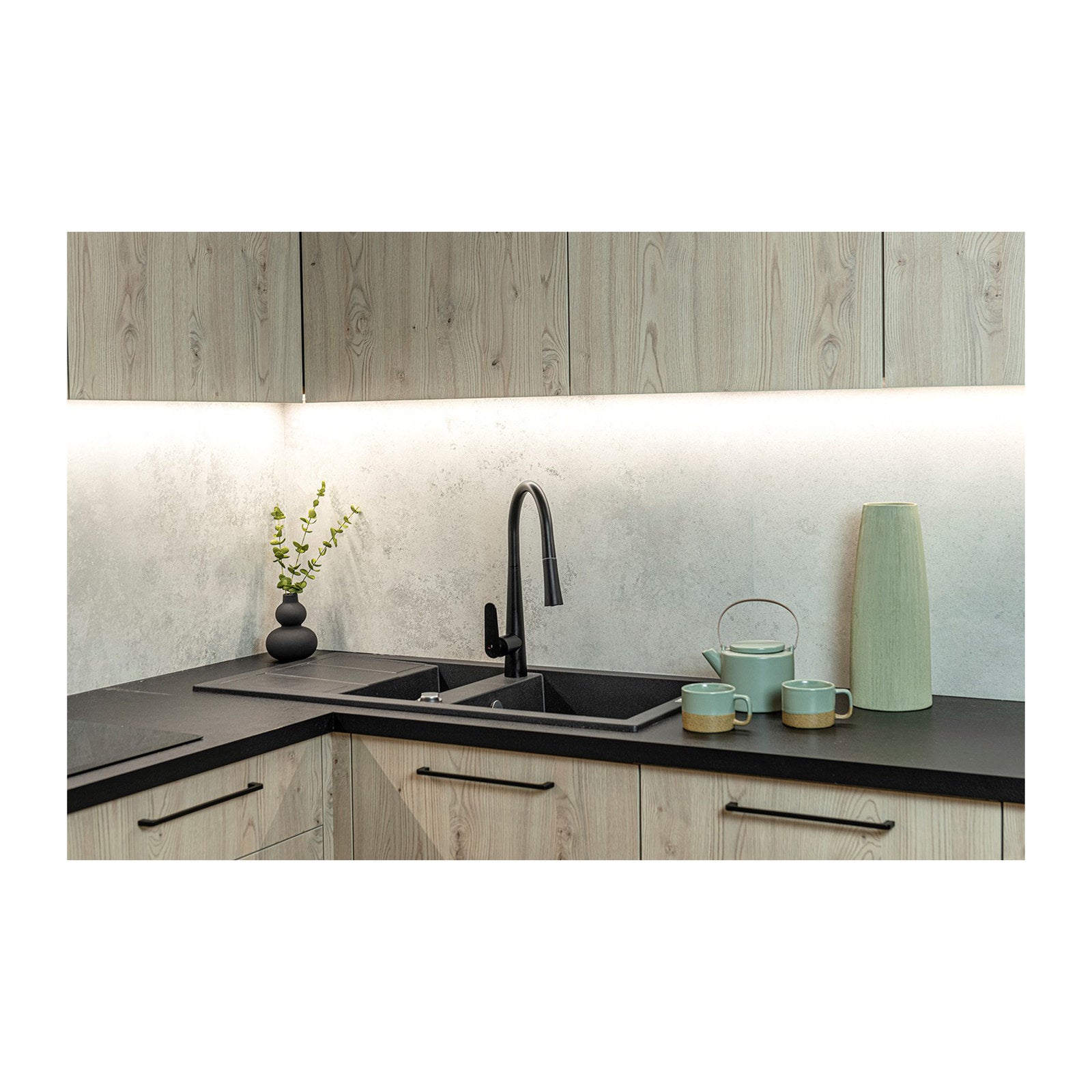 Laveo Barbados 1000 Granite Composite Kitchen Sink 1.5 Bowl - Black (Monochrome)