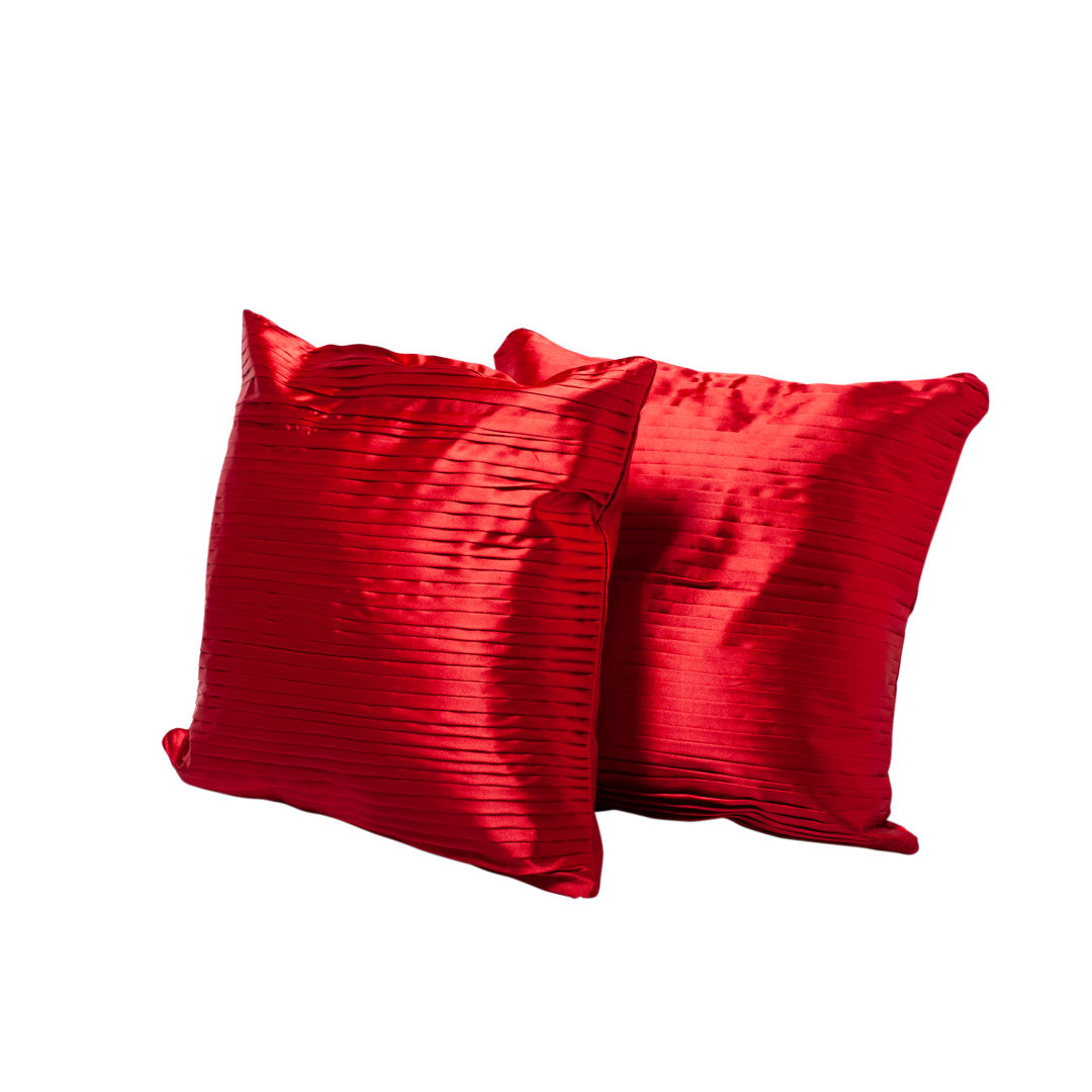 Red Pleated 1/2x1/2