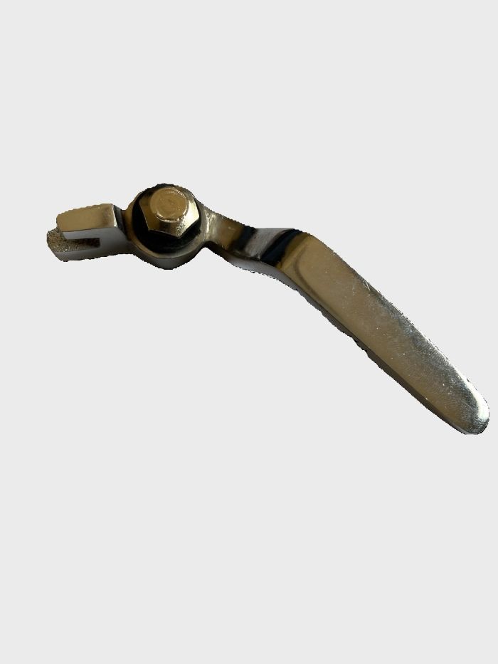 CHROME PLATED ALUMINIUM WINDOW HANDLE (RIGHT)