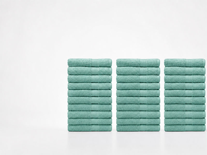 Plush 450GSM 70x130cms Bath Towels - Harbor Gray (30pc Pack)