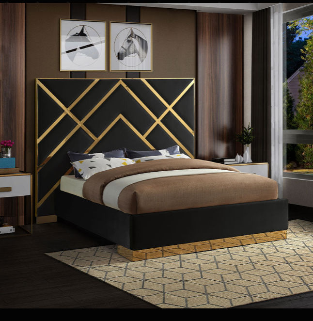 Adara Sleigh Bed Queen -Black