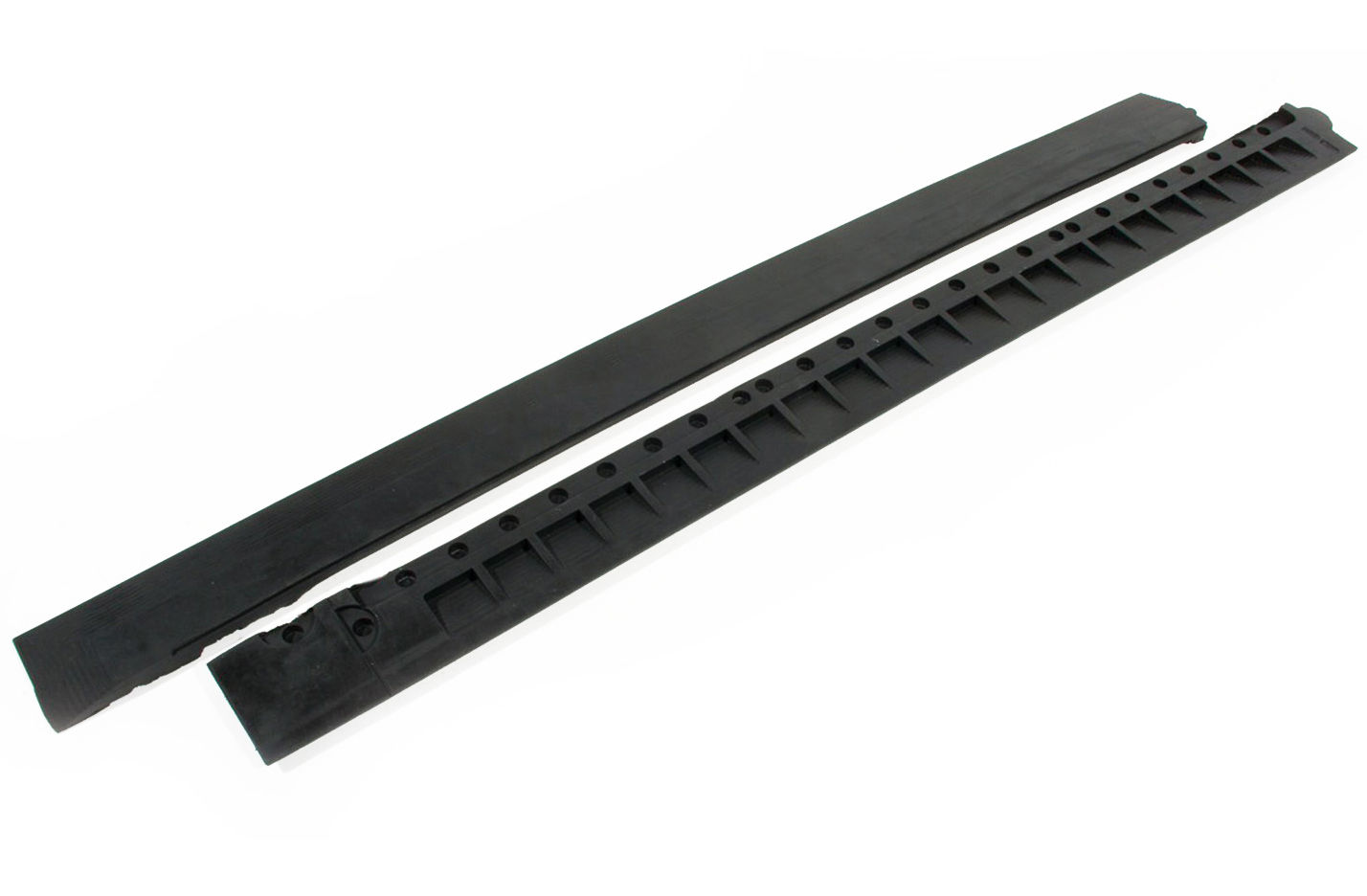 Fatigue Step Black Female Edging & Corner 19mm Thick 900mm x 80mm