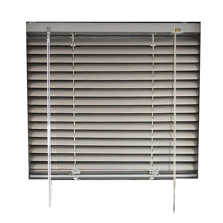 25mm Aluminium Venetian Blind 470mm W x 900mm H - Silver