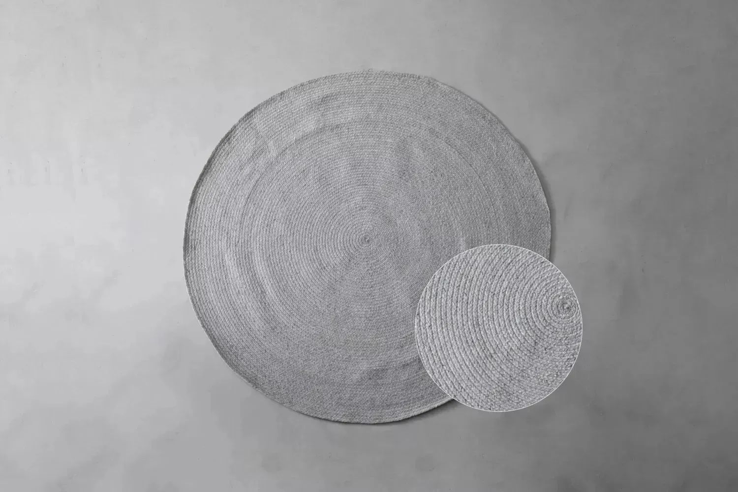 Lakota Round Patio Rug Medium – Mist