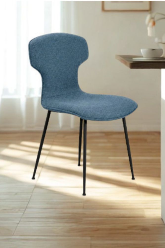 Modern Fabric Dining Chair 48 52 81 cm – Curved Backrest with Black Metal Legs