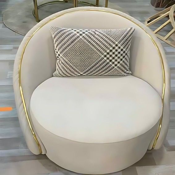 Janna Armchair