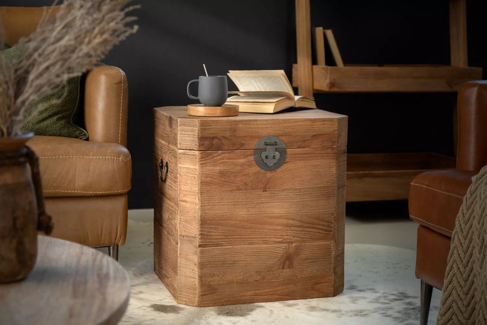 VOYAGER STORAGE BOX RECLAIMED PINE WOOD BLANKET BOX