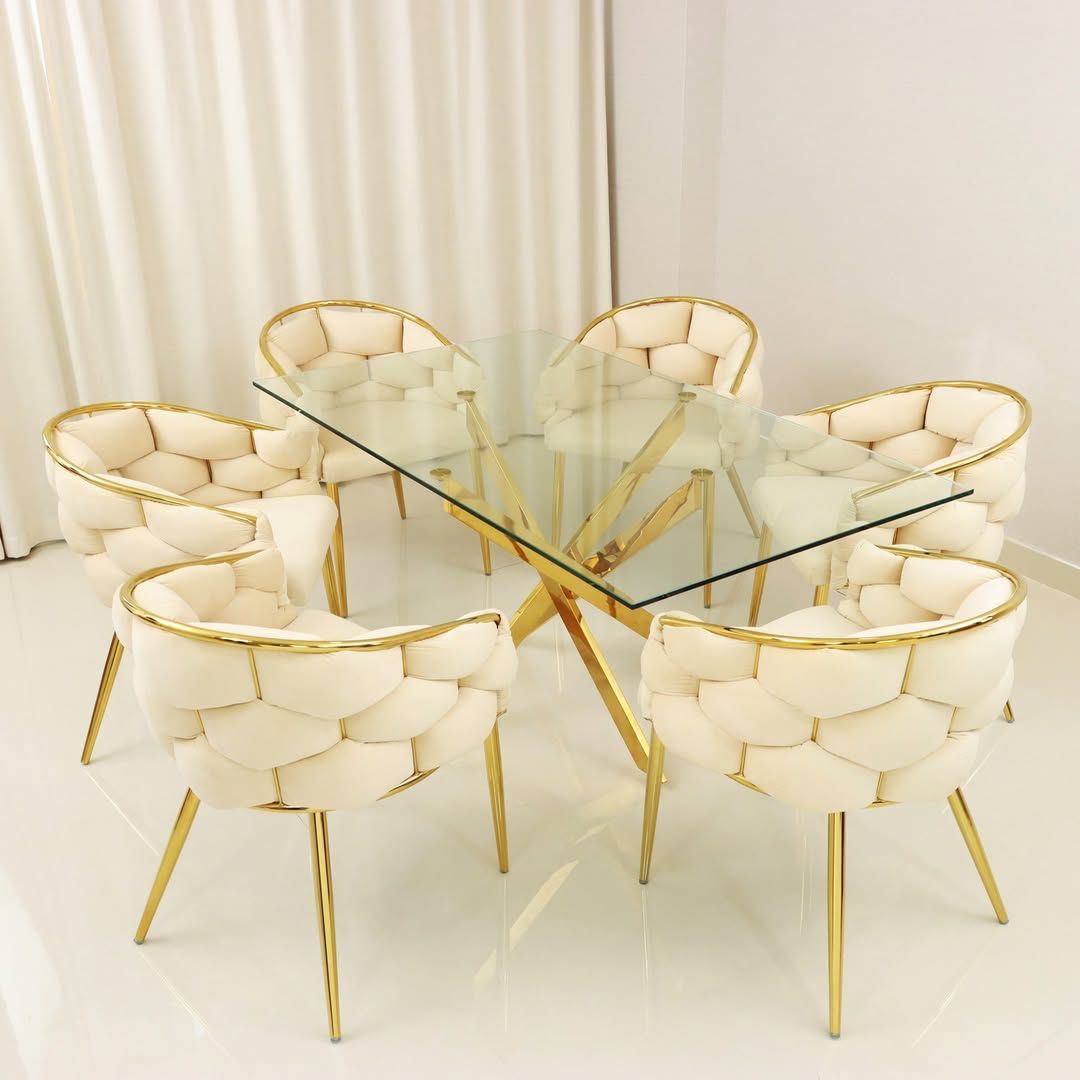 Davi Plush Dining Table Set