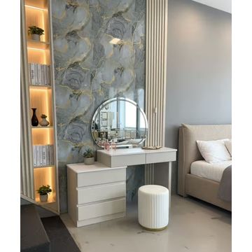 LBM Kale Dressing Table