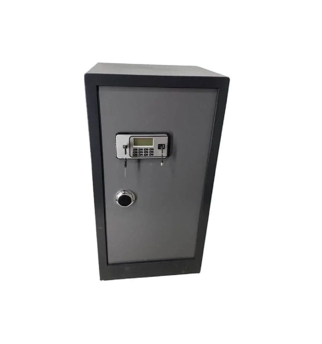 Digital safe with an electronic lock