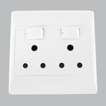 16 AMP Double Plug â€“ 4 X 4