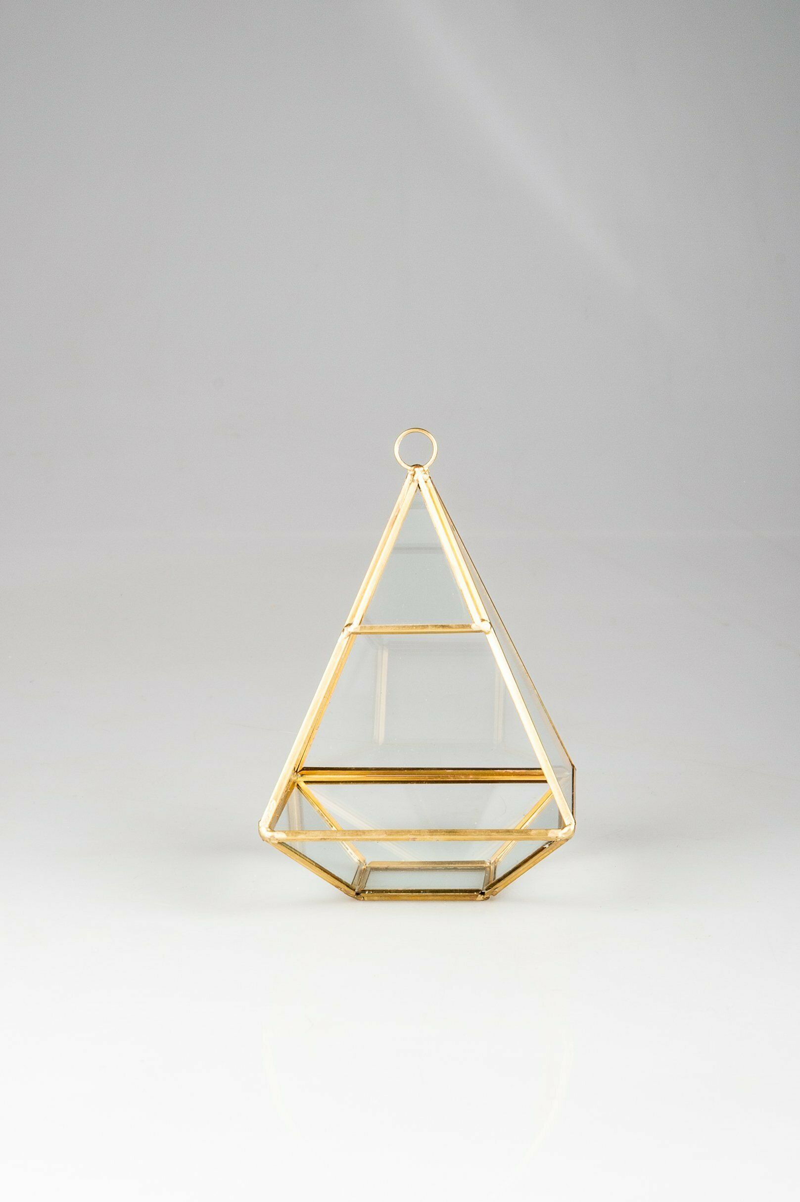 PYRAMID 11CMX11CMX15CM GOLD