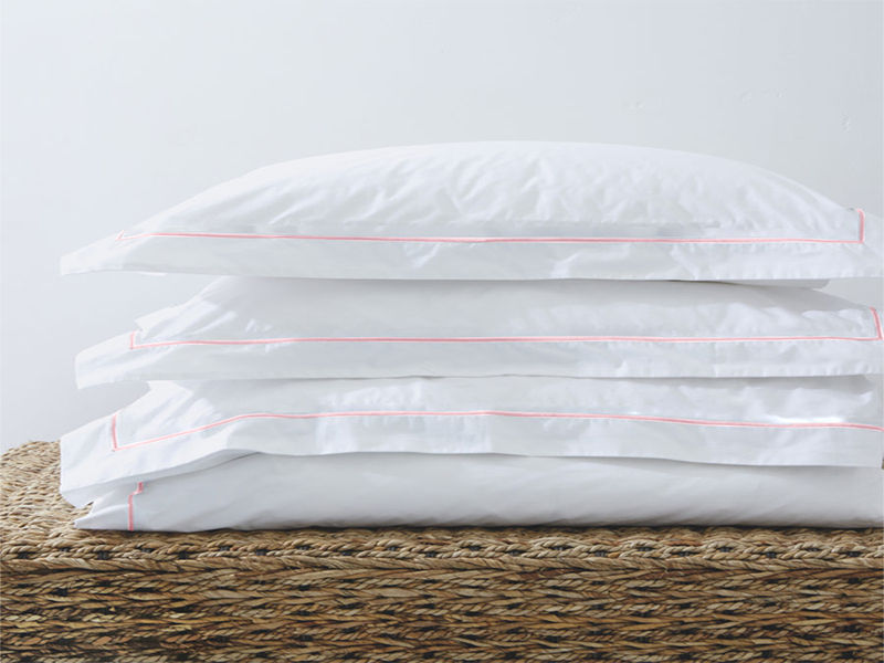 Rey's Fine Linen - Egyptian Collection - Oxford Satin Stitch Pillow Cover - Strawberry Cream - King (30 Sets)