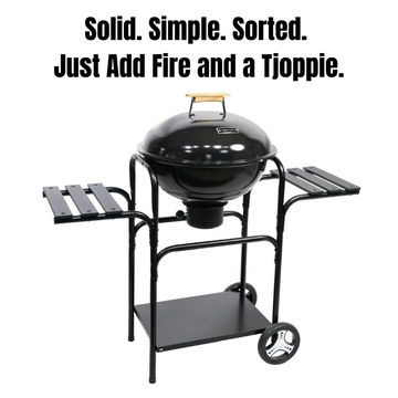 MagMaster – 46cm Trolley Charcoal Kettle Braai – Fixed Side Shelves, Ash Catcher & Mags