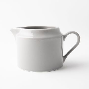 OMADA Maxim Light Grey Creamer in gift box